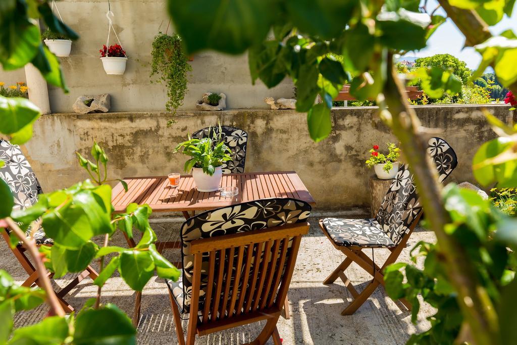 Sunshine Apartments Dubrovnik Bagian luar foto